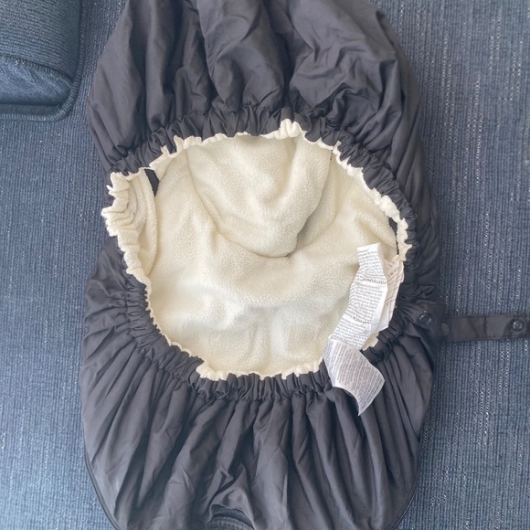 Skip hop stroll & go car seat cover - Picture 2 of 3